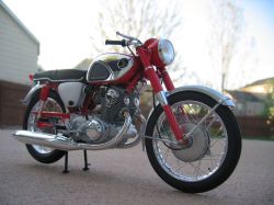 Revell 1/8 Honda CB72