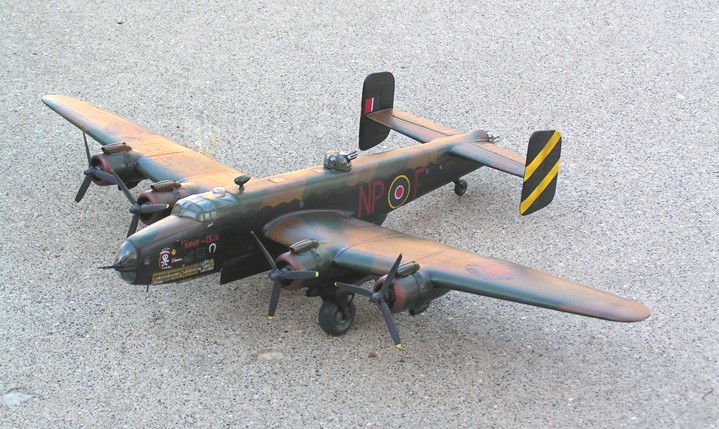 Handley Page Halifax BIII 1/48