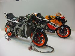 Intro to my Repsol Honda RC211V 2006 Project (1/3)