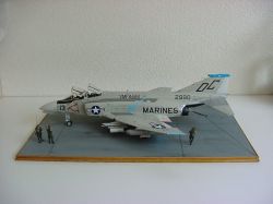 VMFA – 122 “CRUSADERS” Phantom F-4B